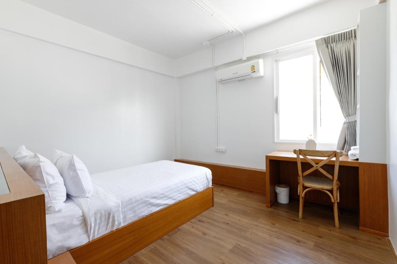 Grow Home -Stay And Space, Self Check-In Chiang Rai Exteriör bild