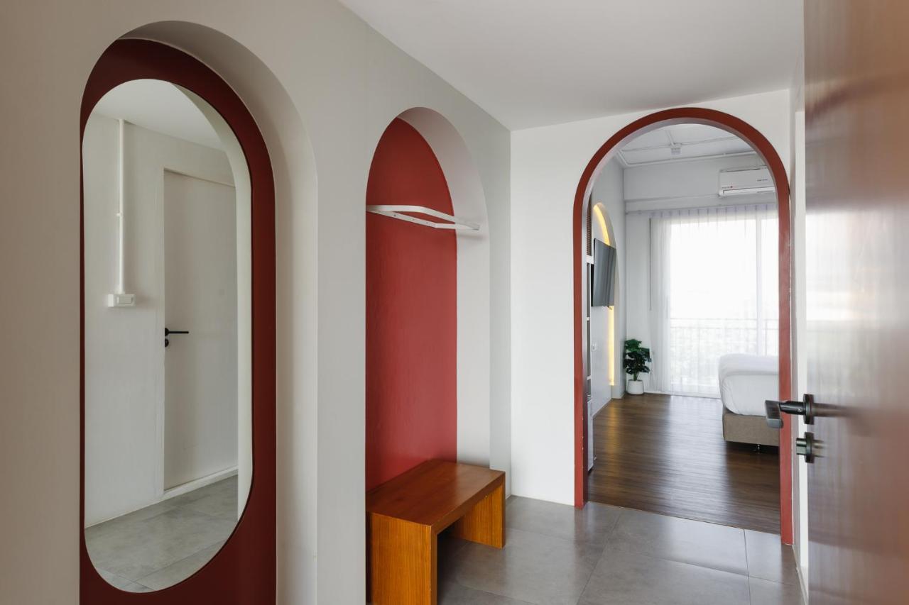 Grow Home -Stay And Space, Self Check-In Chiang Rai Exteriör bild