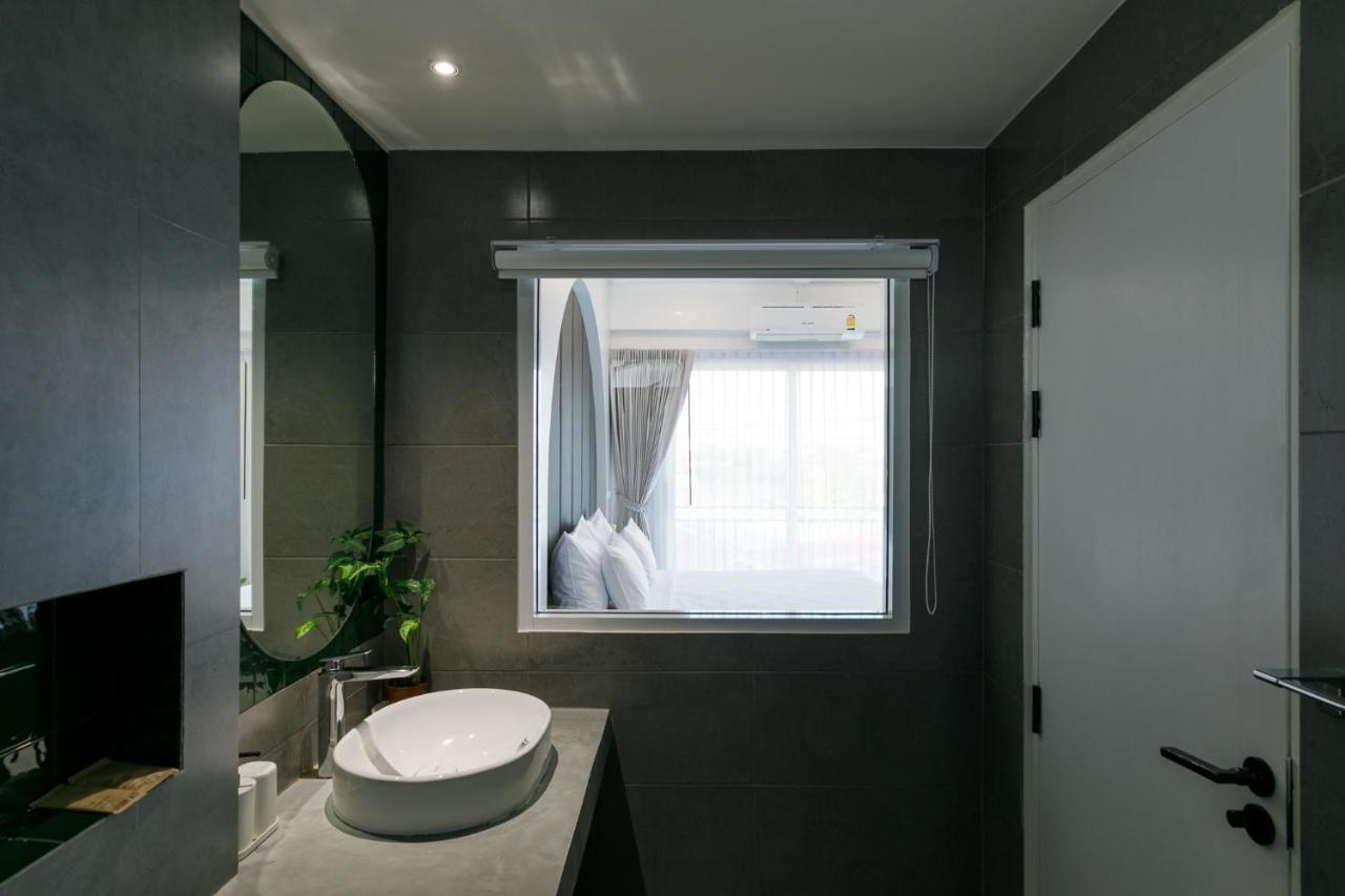 Grow Home -Stay And Space, Self Check-In Chiang Rai Exteriör bild