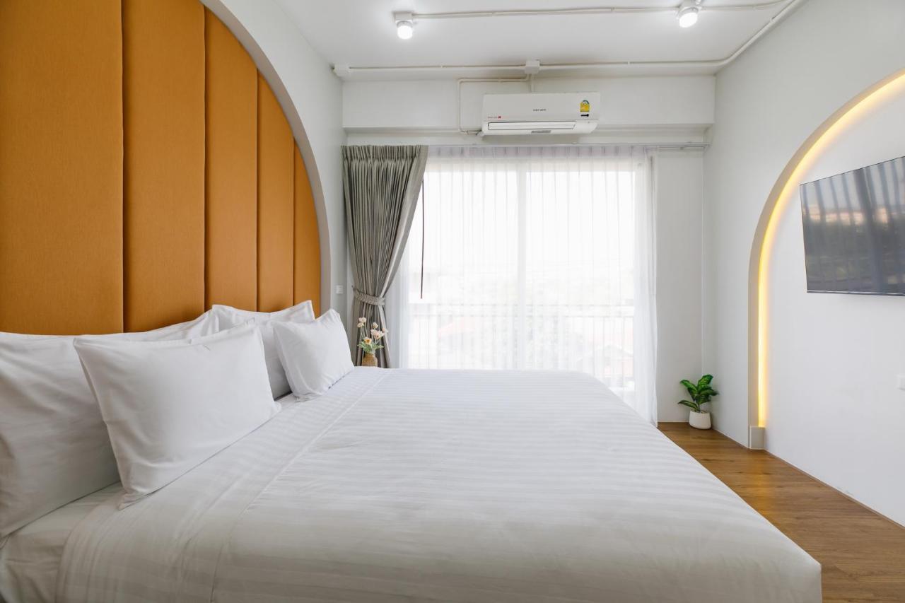 Grow Home -Stay And Space, Self Check-In Chiang Rai Exteriör bild