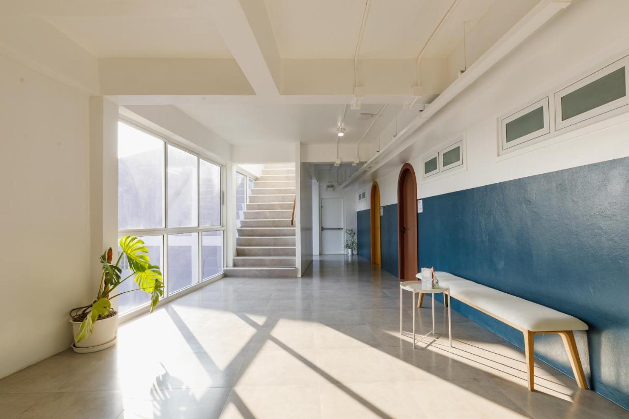 Grow Home -Stay And Space, Self Check-In Chiang Rai Exteriör bild